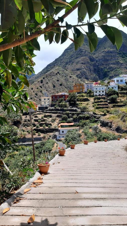 Casa La Sabina Roja 1 - Casa Con Impresionantes Vistas Sobre Hermigua Y El Mar Ngoại thất bức ảnh